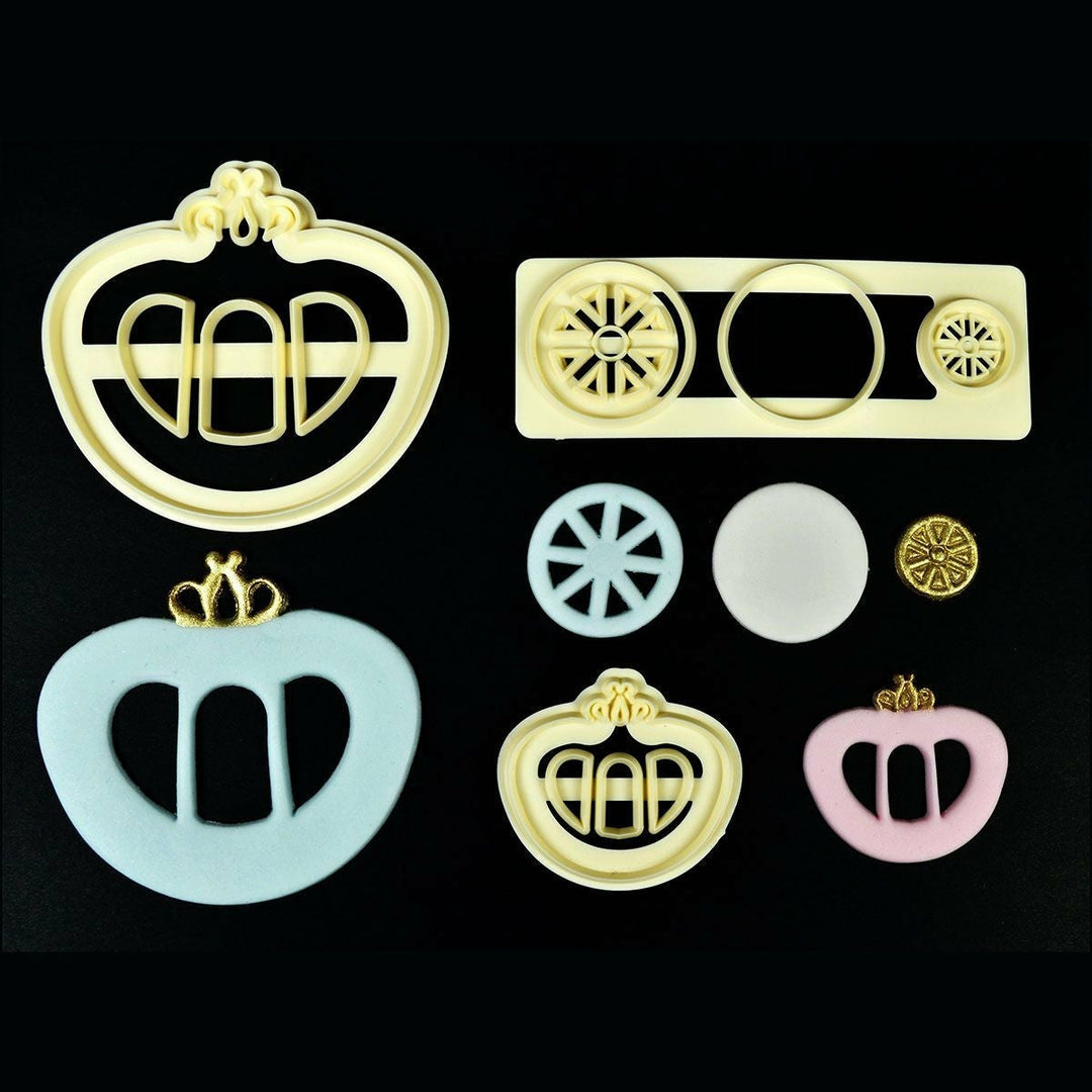 FMM Princess Carriage Cutter Set