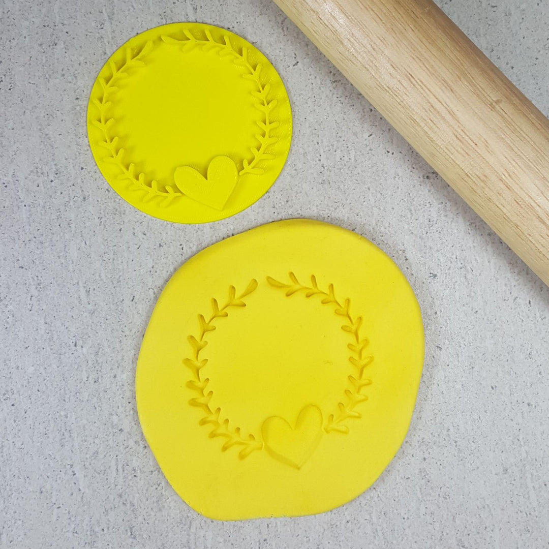 Custom Cookie Cutters Embosser - Heart Wreath Frame #2