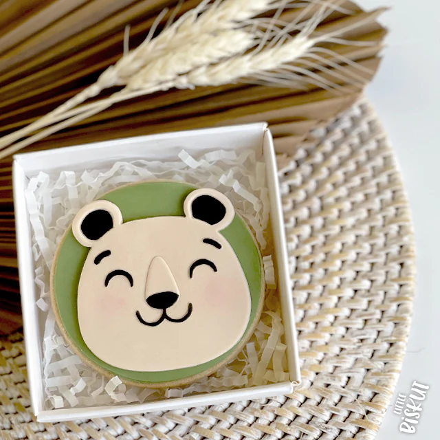 Custom Cookie Cutters Cutter and Embosser - Lion and Bear