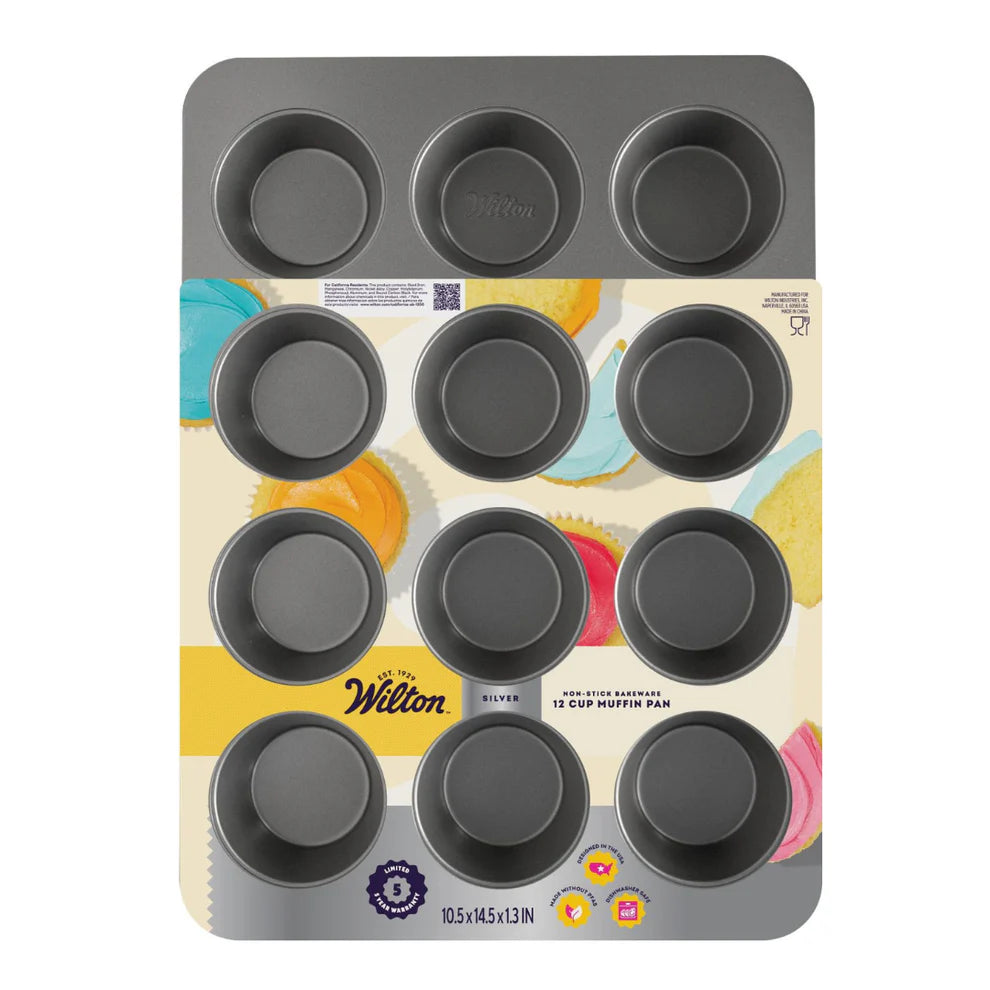 Wilton 12 Cavity Cupcake / Muffin Pan