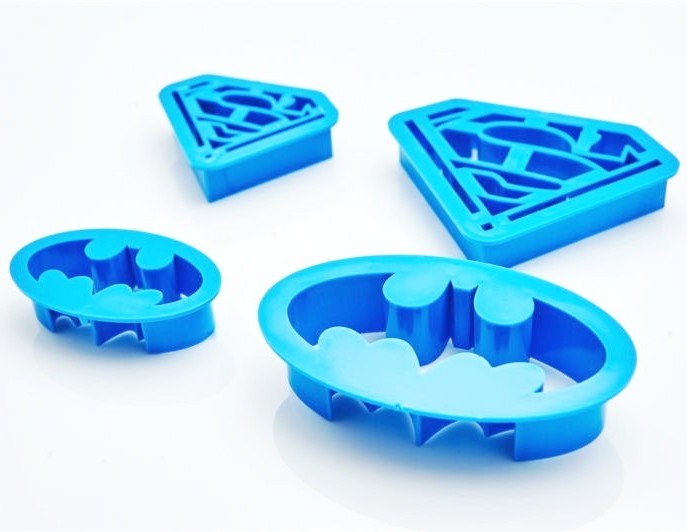 Batman and Superman Cookie Cutter Set