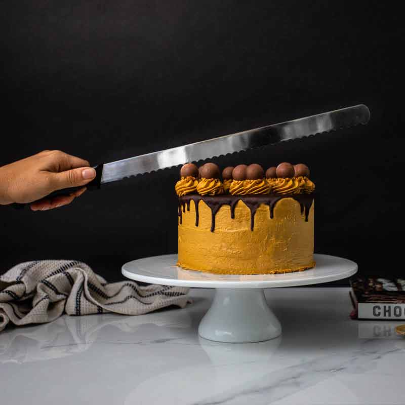 Sprinks Large Serrated Cake Knife